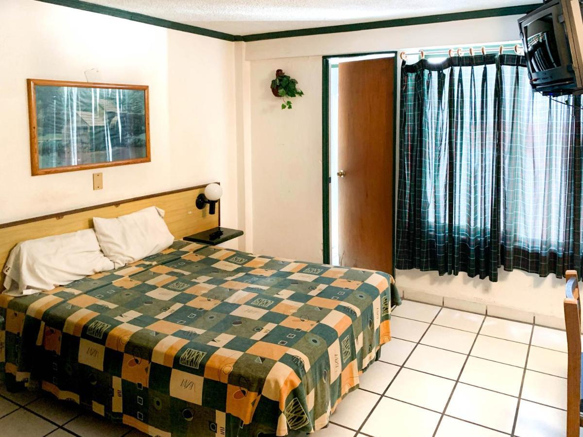 Hotel Vagabundo Plaza Del Sol Zapopan Eksteriør bilde